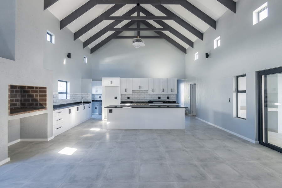 4 Bedroom Property for Sale in Laguna Western Cape